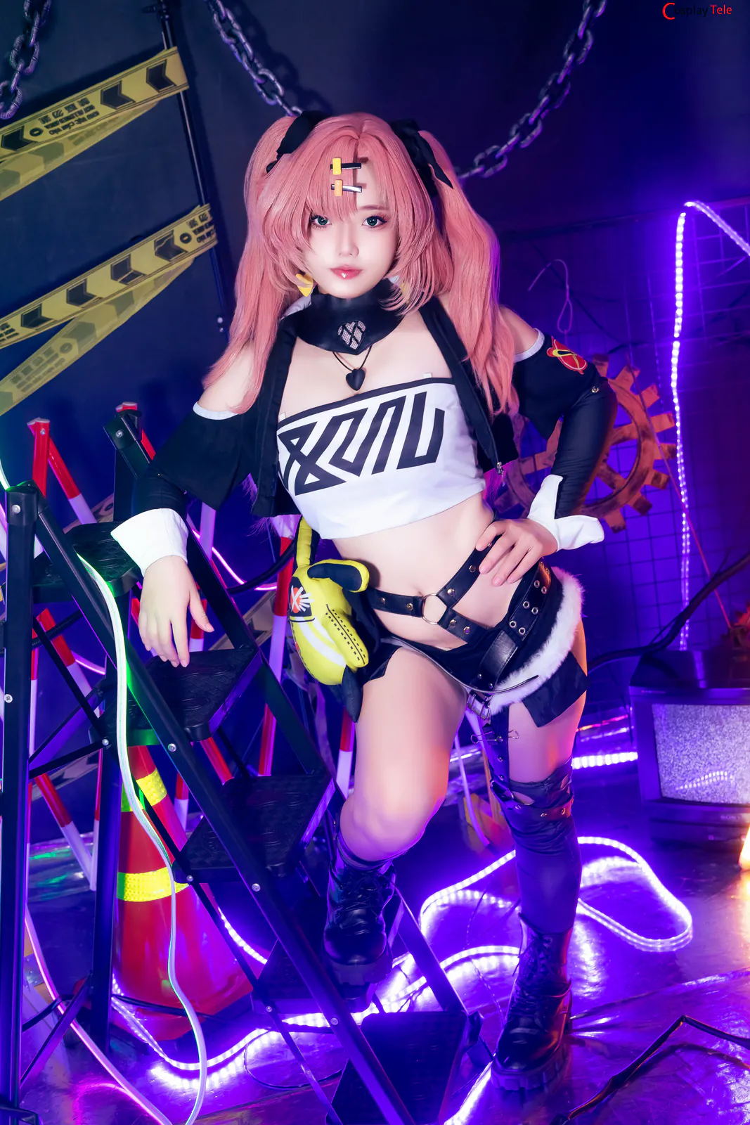 Messie Huang cosplay Nicole Demara 1