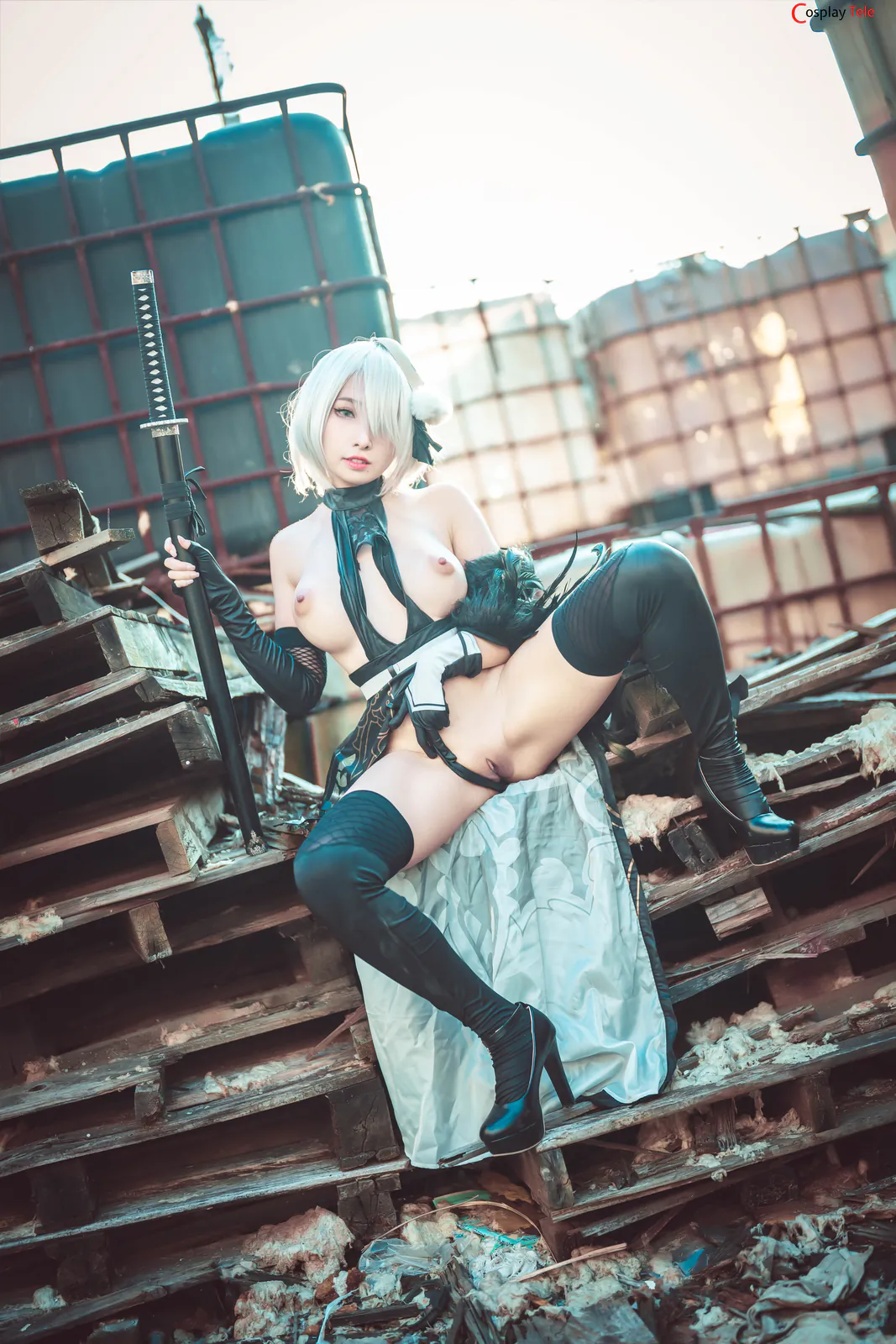 Momo cosplay 2B 36