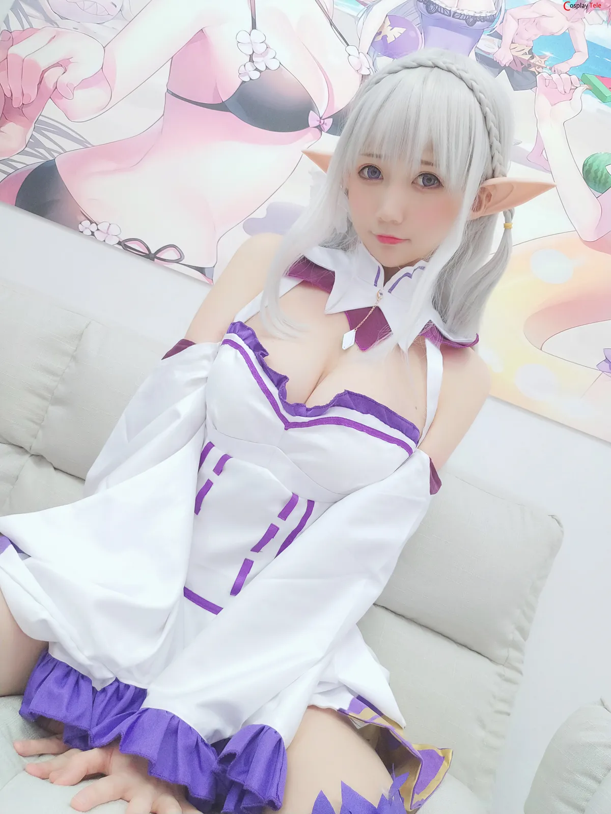 Nagisa cosplay Emilia 15