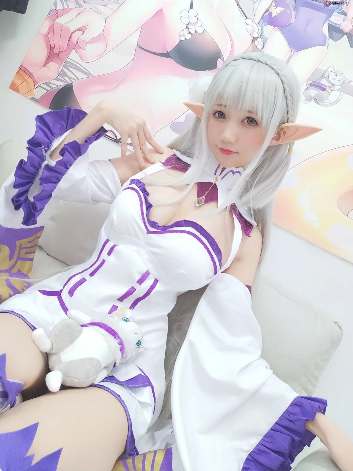 Nagisa cosplay Emilia 21
