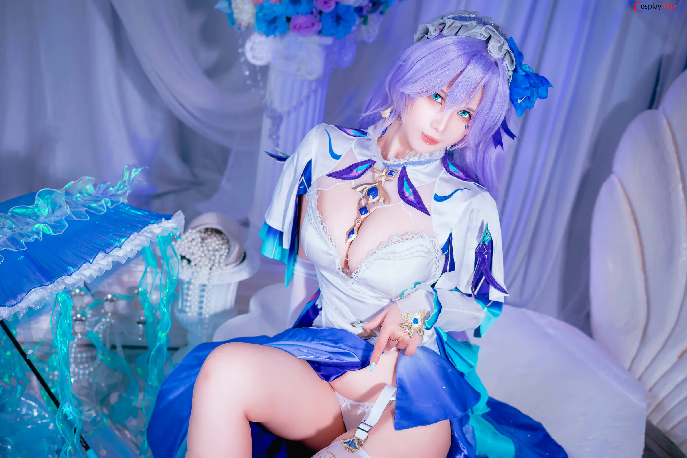 Pyoncos cosplay Cantarella 11