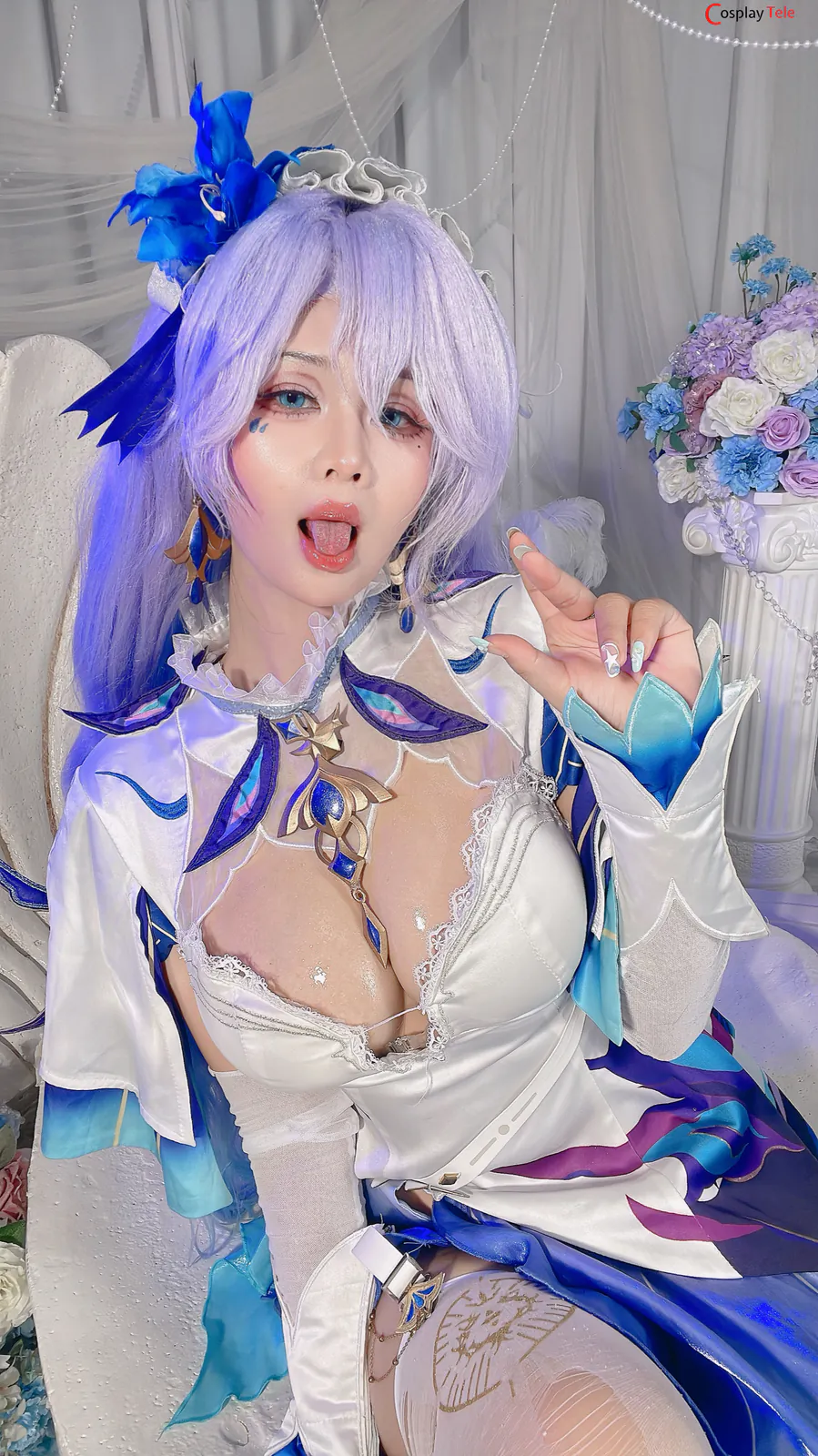 Pyoncos cosplay Cantarella 49
