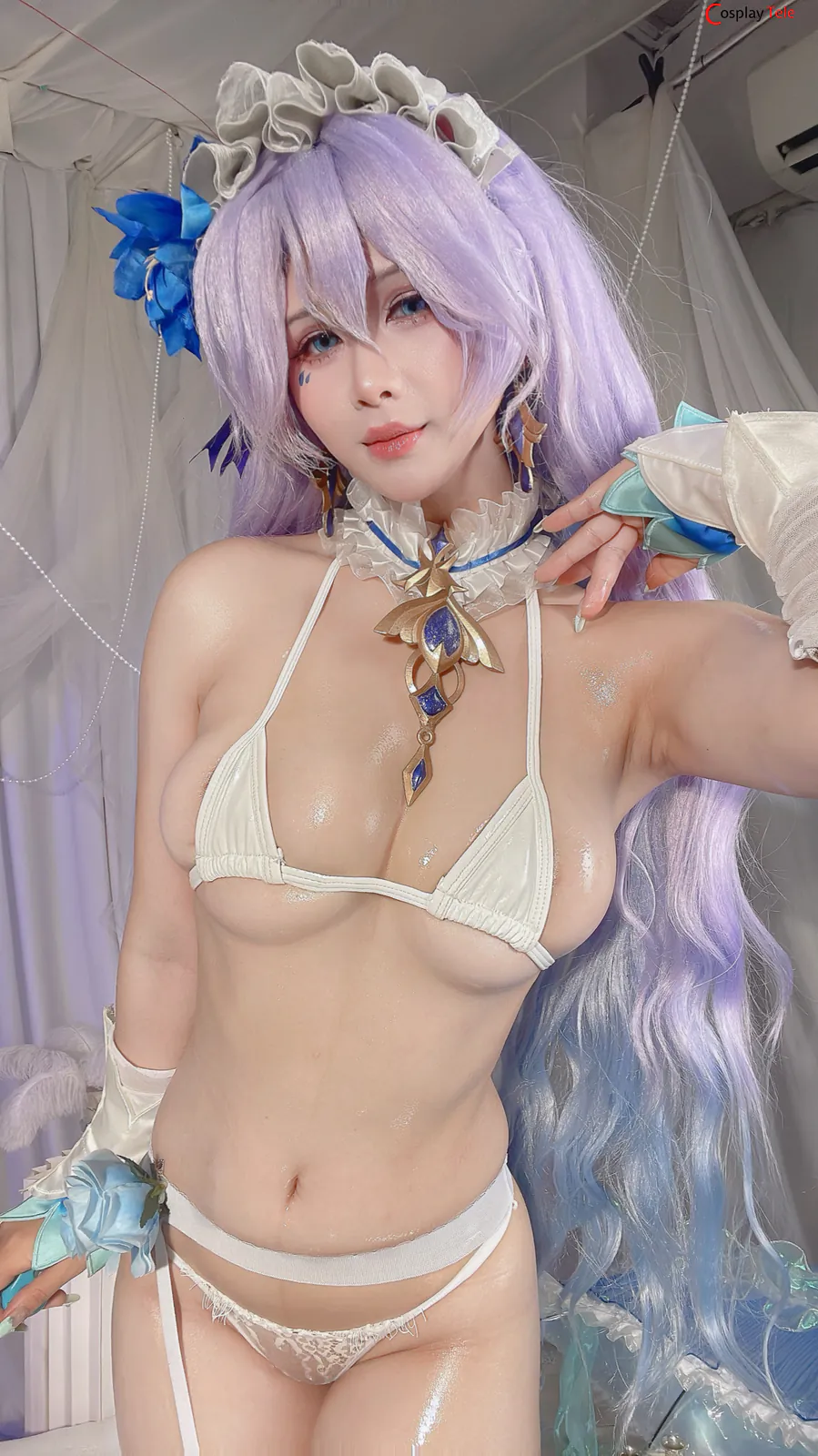 Pyoncos cosplay Cantarella 64
