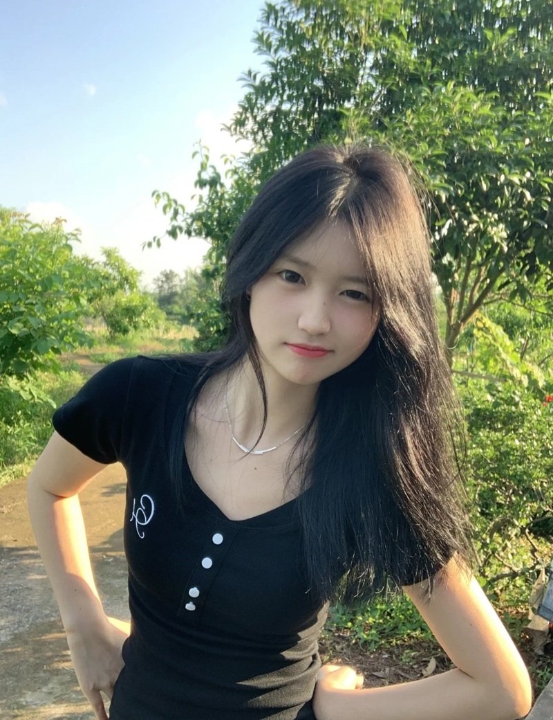 gái xinh mặc váy 6