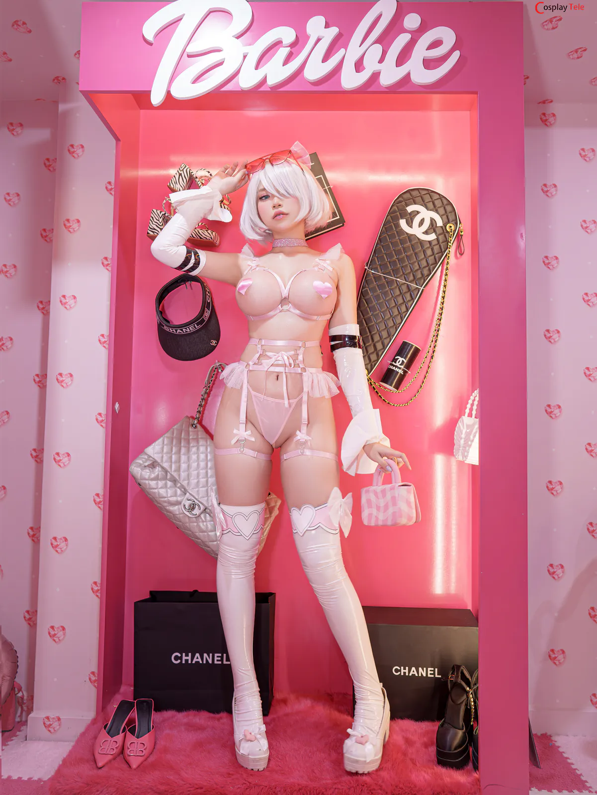 ZinieQ cosplay 2B Barbie 11